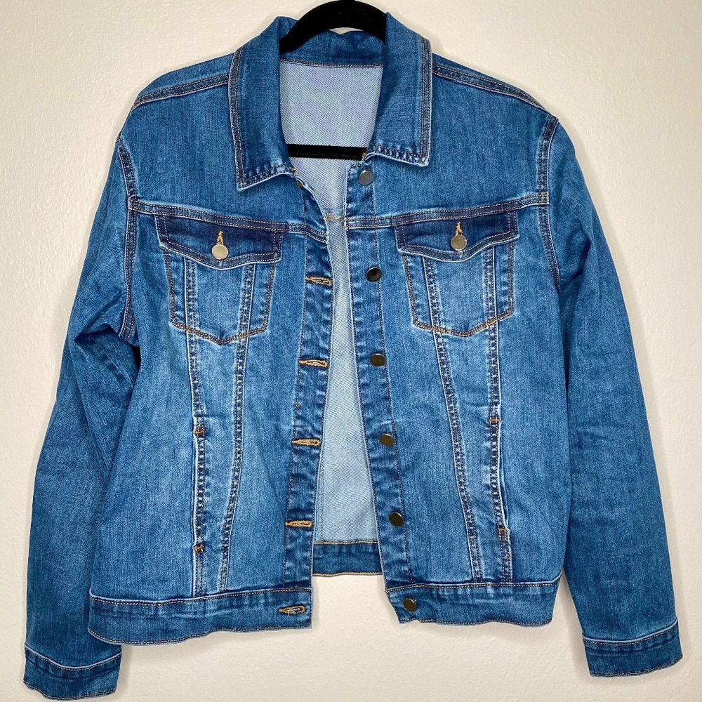 New Jean/Denim Jacket Medium Wash